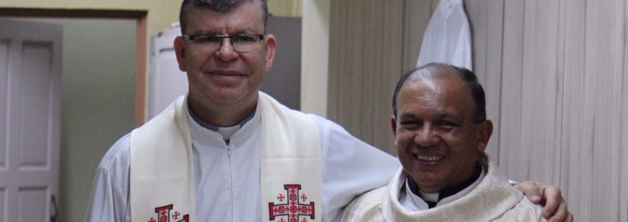 padre jorge gonzalez y padre carlos castillo